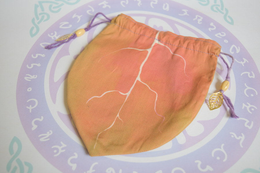 Leafling Satchels of the Verdant Realms ~ Leaf Style Drawstring Bags