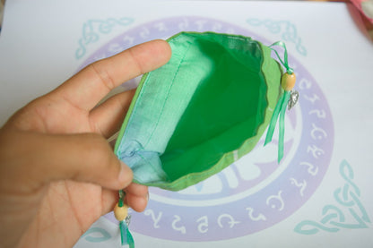 Leafling Satchels of the Verdant Realms ~ Leaf Style Drawstring Bags